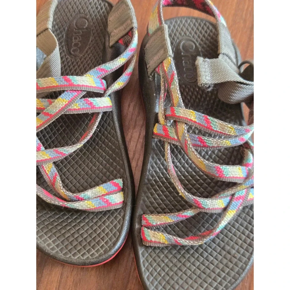 Chaco Kids Z1 Ecotread Strappy Sandals Gray Pink Yellow Geometric Pattern Size13